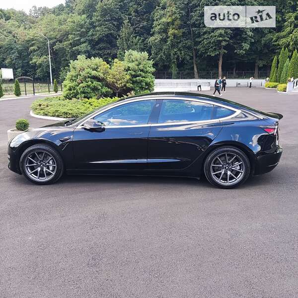 Tesla Model 3 2018