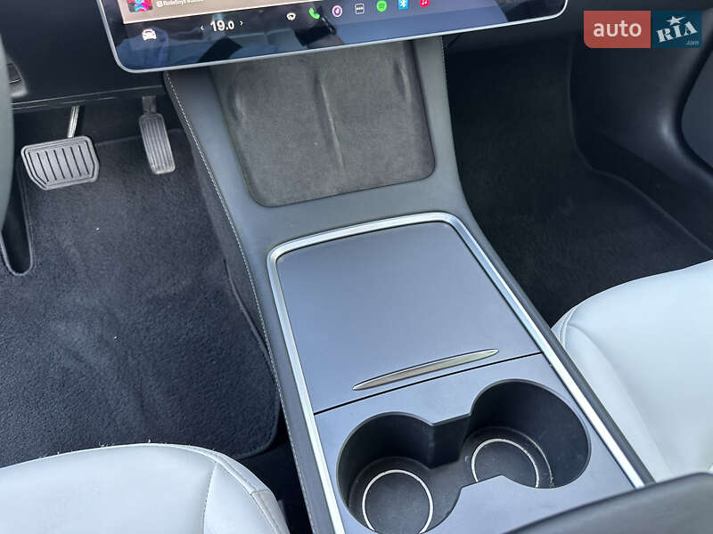 Седан Tesla Model 3 2021 в Харькове фото 42 Седан Tesla Model 3 2021 в Харькове