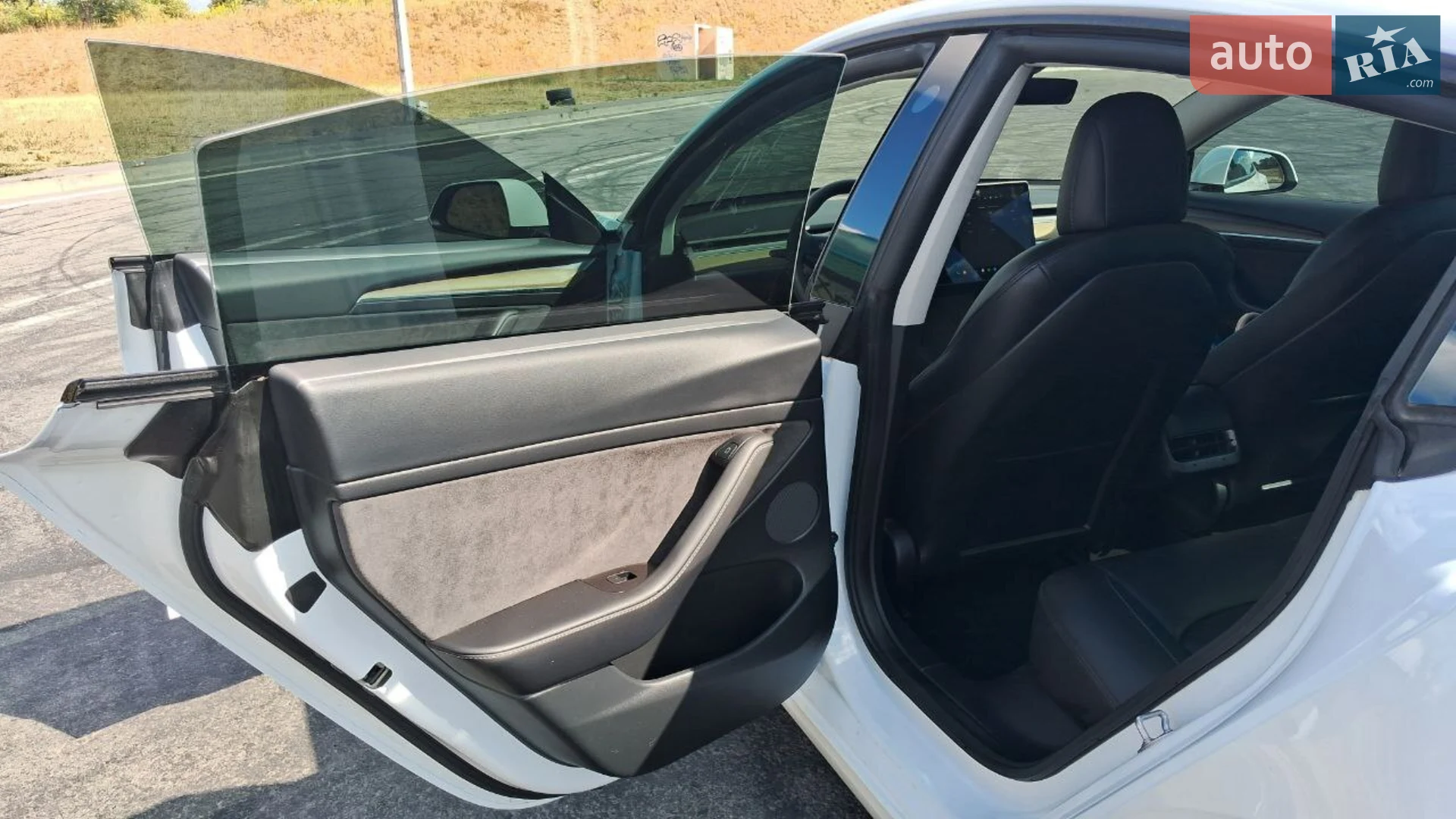 2021 Tesla Model 3 - мініатюра 8