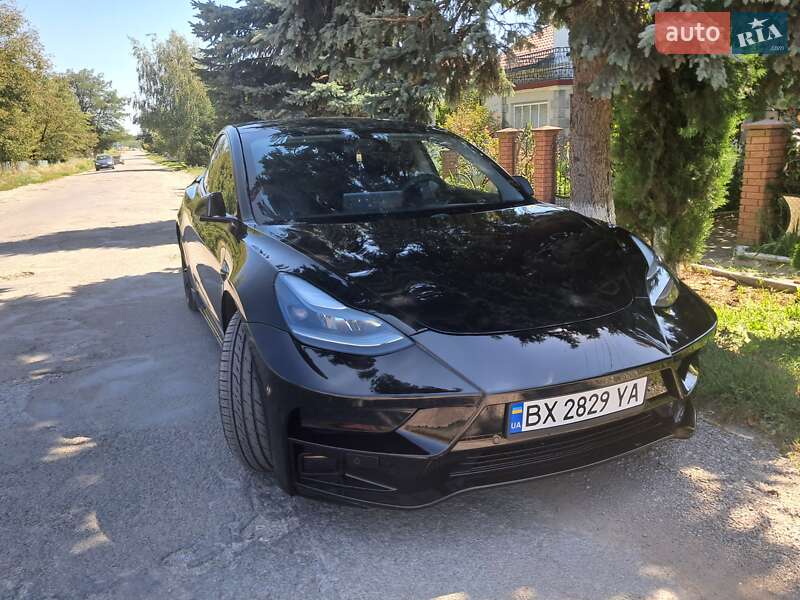 Седан Tesla Model 3 2021 в Каменец-Подольском