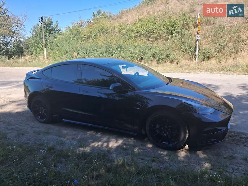 Седан Tesla Model 3 2021 в Каменец-Подольском