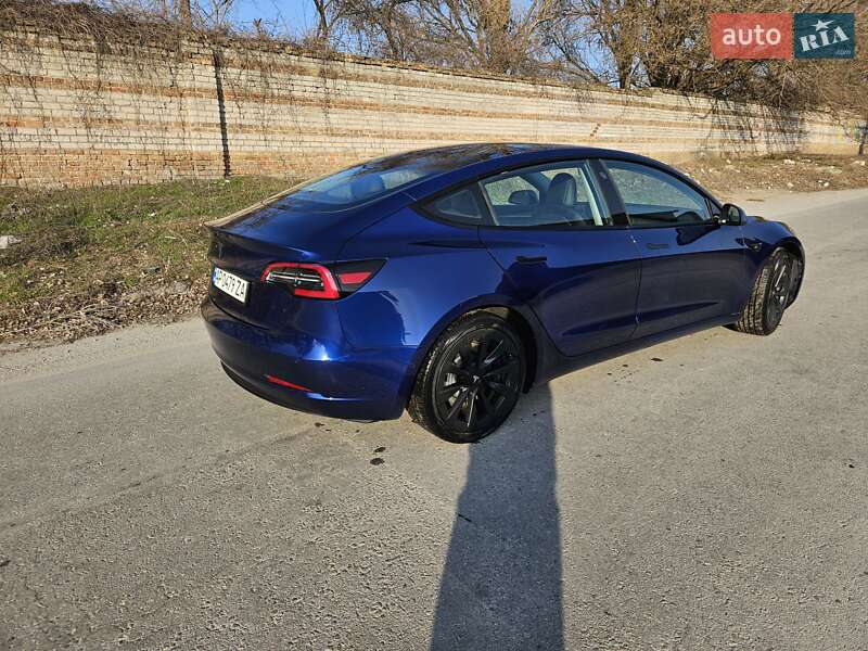 Седан Tesla Model 3 2021 в Запоріжжі