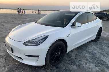 Седан Tesla Model 3 2019 в Одессе