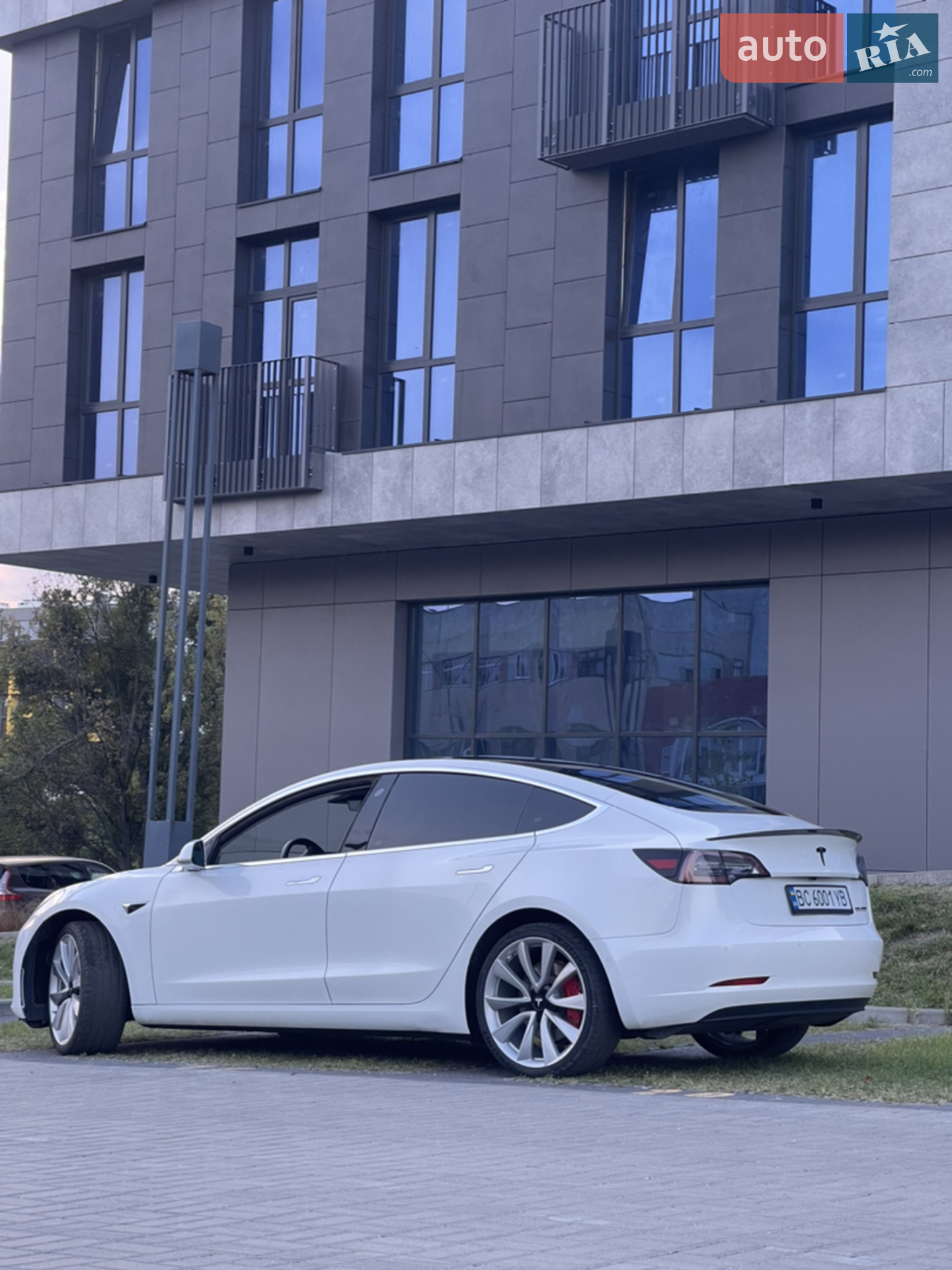 2019 Tesla Model 3 - мініатюра 40