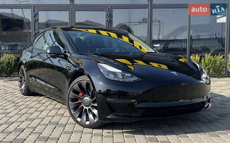 Tesla Model 3 2021