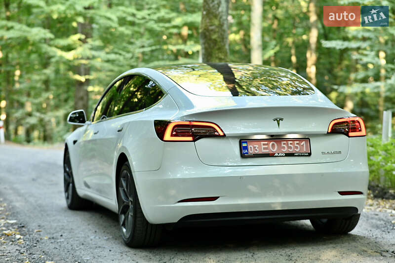 Седан Tesla Model 3 2019 в Луцке фото 6 Седан Tesla Model 3 2019 в Луцке