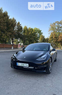 Седан Tesla Model 3 2021 в Полтаве