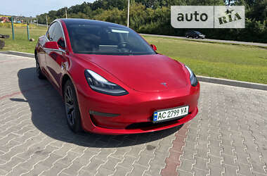 Седан Tesla Model 3 2020 в Луцке