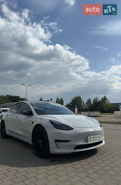 Седан Tesla Model 3 2020 в 