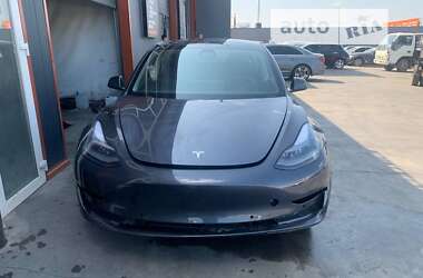 Седан Tesla Model 3 2021 в Львові