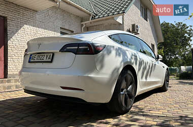 Седан Tesla Model 3 2018 в 