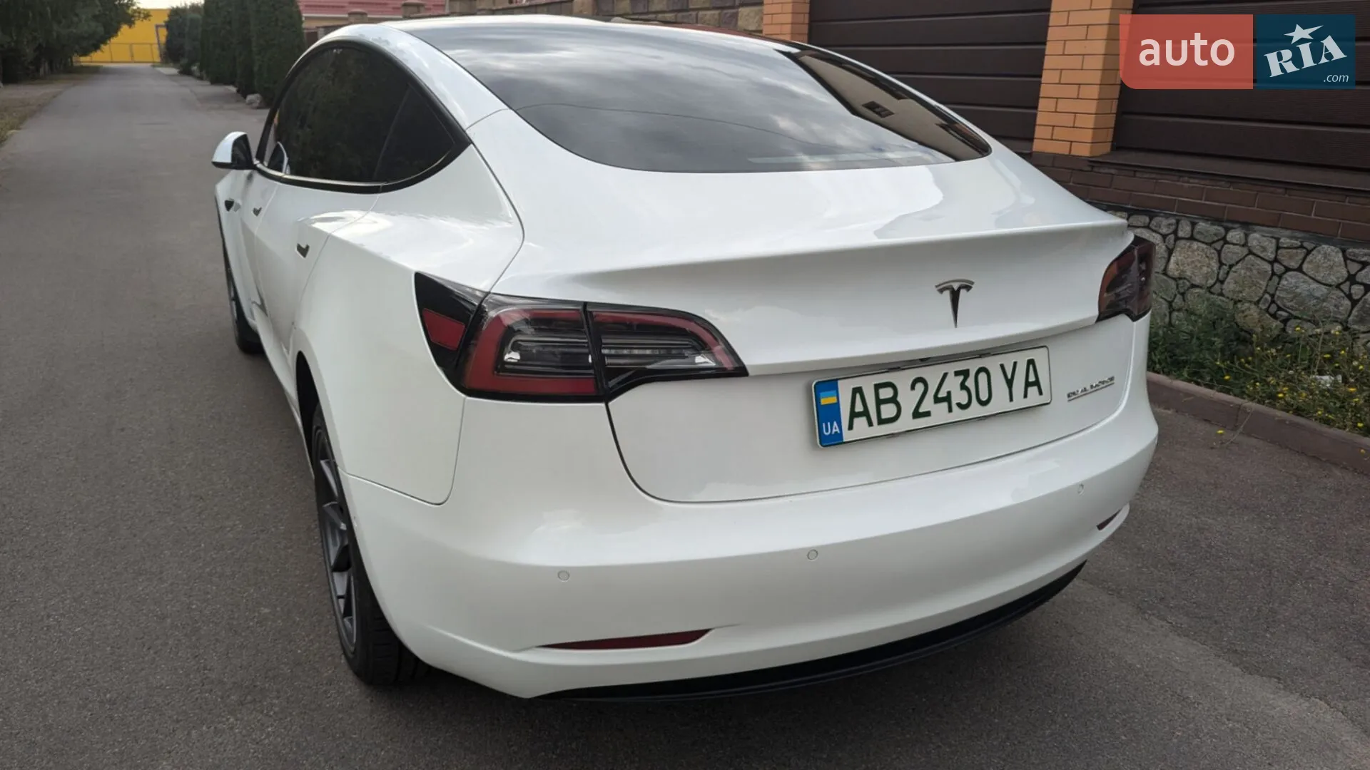 2021 Tesla Model 3 - мініатюра 3
