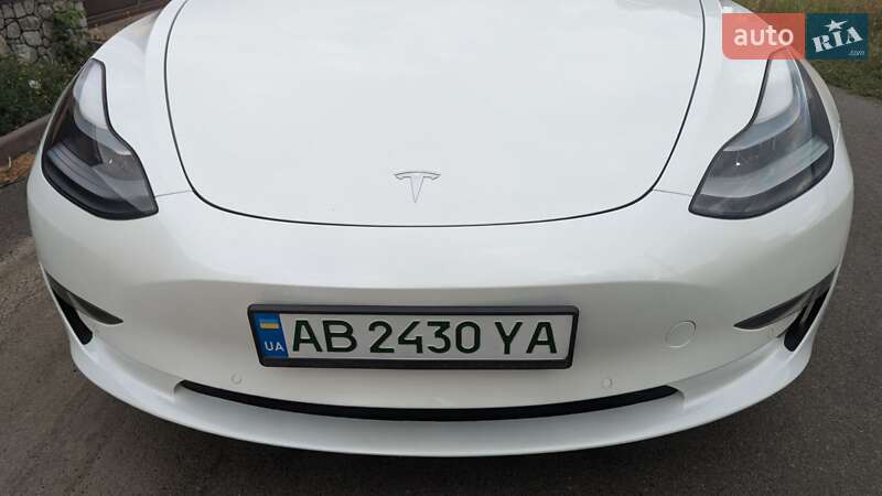 Седан Tesla Model 3 2021 в Вінниці