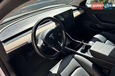 Седан Tesla Model 3 2018 в 