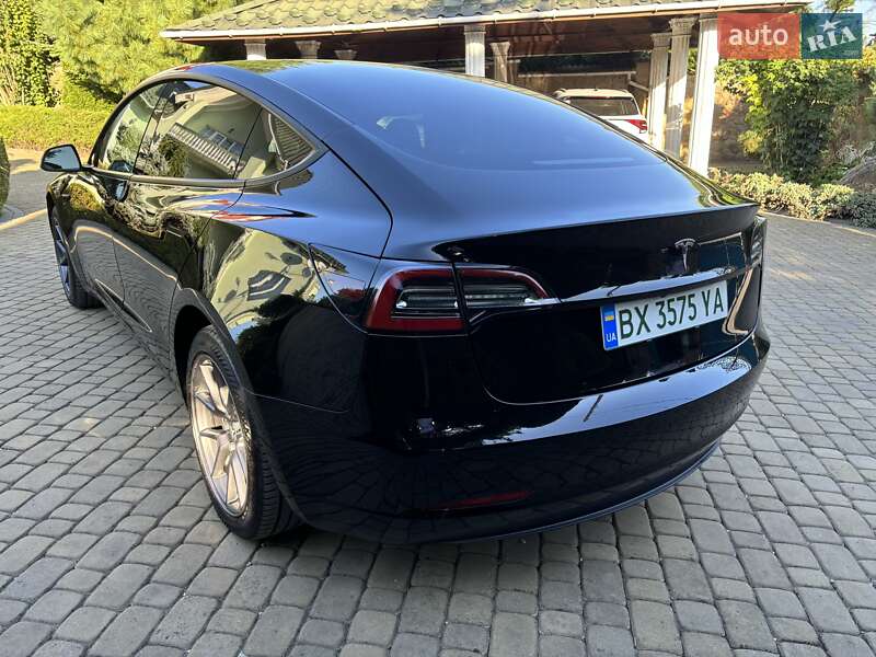 Седан Tesla Model 3 2020 в Тернополе фото 12 Седан Tesla Model 3 2020 в Тернополе