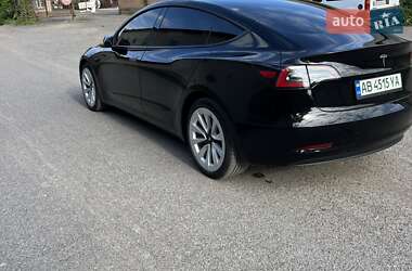 Седан Tesla Model 3 2023 в Гайсине