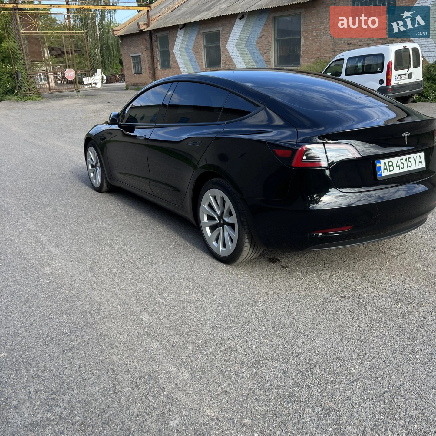 2023 Tesla Model 3 - мініатюра 13