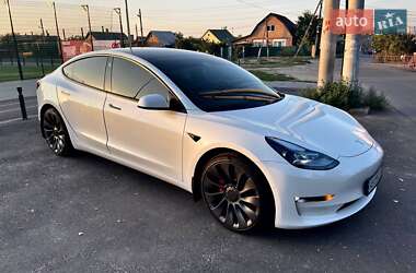 Седан Tesla Model 3 2021 в Виннице