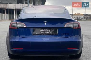 Седан Tesla Model 3 2018 в Львові