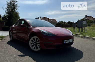 Седан Tesla Model 3 2023 в Одесі