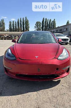 Седан Tesla Model 3 2022 в Киеве