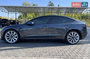 Седан Tesla Model 3 2021 в Полтаві
