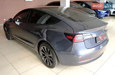 Седан Tesla Model 3 2021 в Одессе