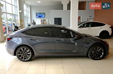 Седан Tesla Model 3 2021 в Одессе