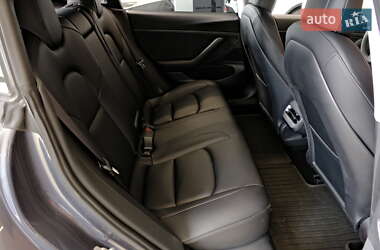 Седан Tesla Model 3 2021 в Одессе