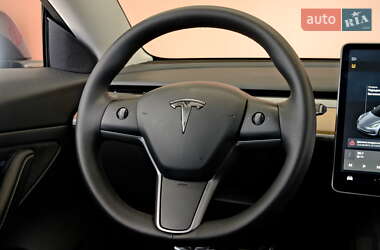 Седан Tesla Model 3 2021 в Одессе