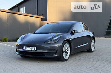 Седан Tesla Model 3 2022 в Львові