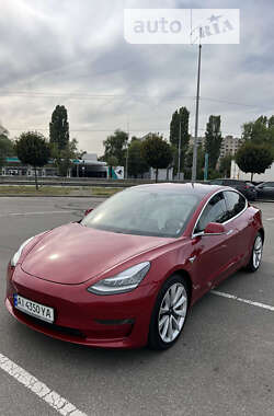 Седан Tesla Model 3 2018 в Киеве