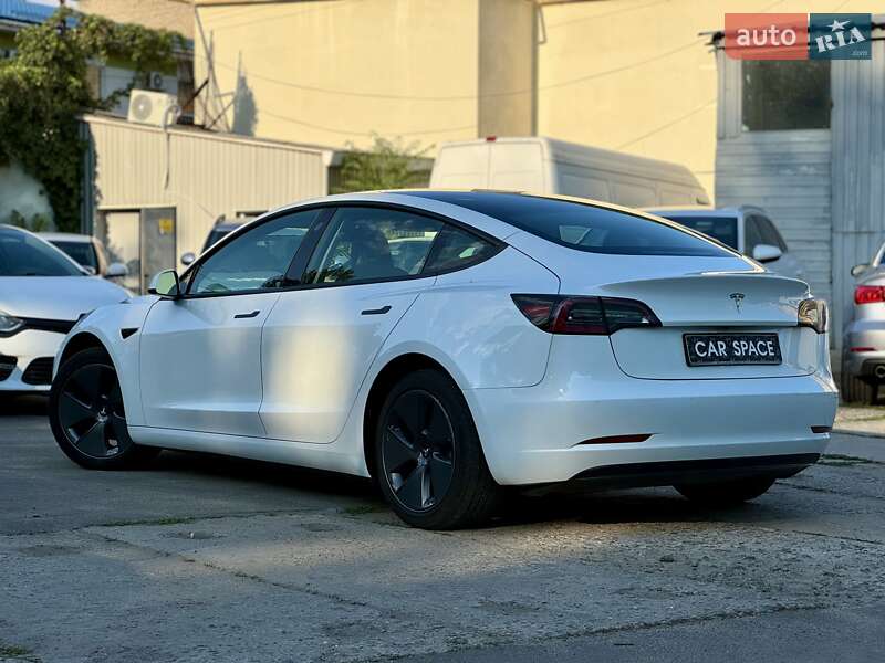 Седан Tesla Model 3 2022 в Одесі фото 12 Седан Tesla Model 3 2022 в Одесі