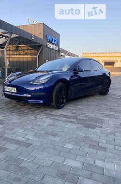 Седан Tesla Model 3 2018 в Фастове