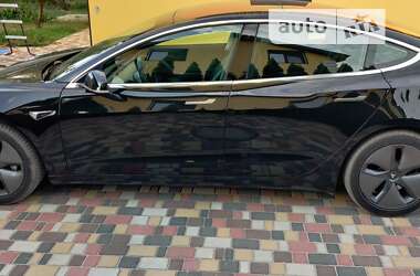 Седан Tesla Model 3 2018 в 