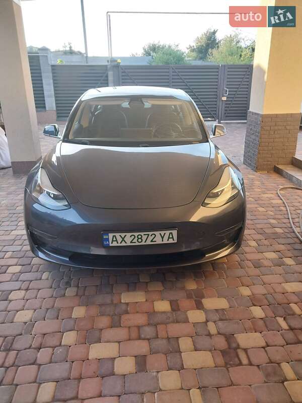 Седан Tesla Model 3 2019 в Харькове