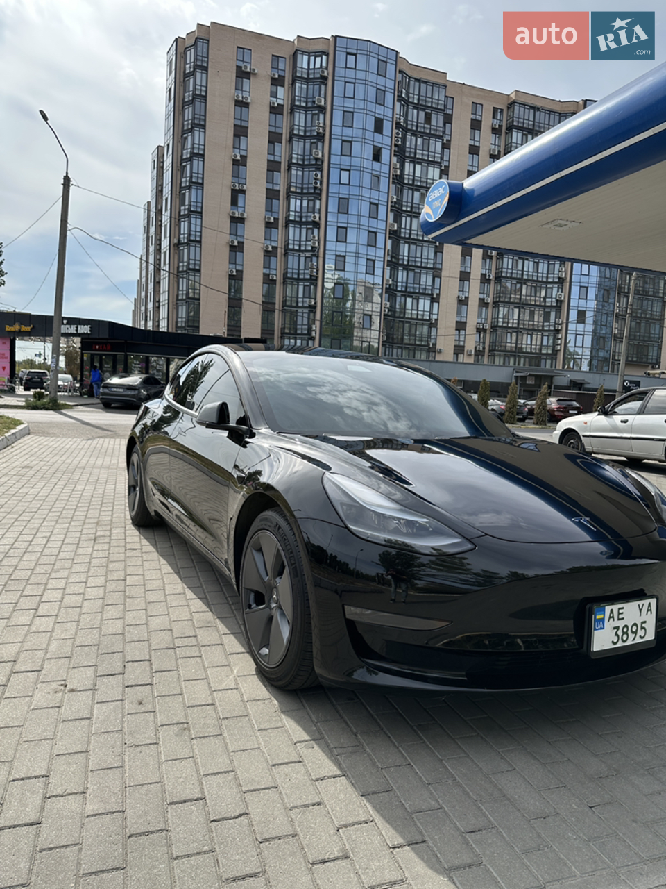 2020 Tesla Model 3 - мініатюра 8