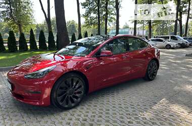 Седан Tesla Model 3 2022 в Дніпрі