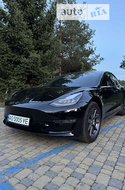 Седан Tesla Model 3 2019 в Мукачево