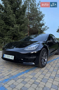 Седан Tesla Model 3 2019 в Мукачево