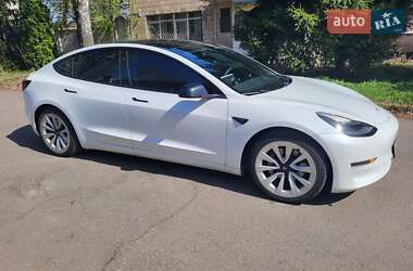 Седан Tesla Model 3 2022 в Полтаве