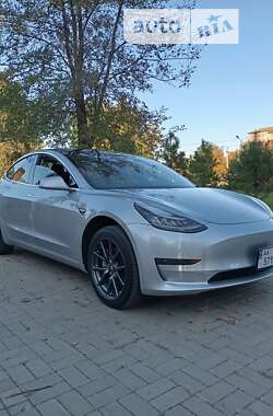 Седан Tesla Model 3 2018 в Никополе