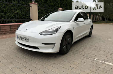 Седан Tesla Model 3 2018 в Киеве