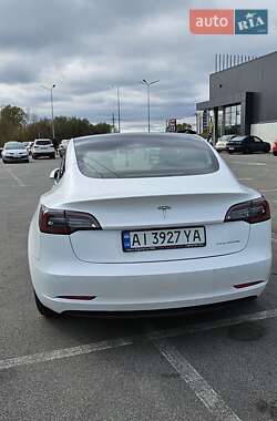Седан Tesla Model 3 2019 в 