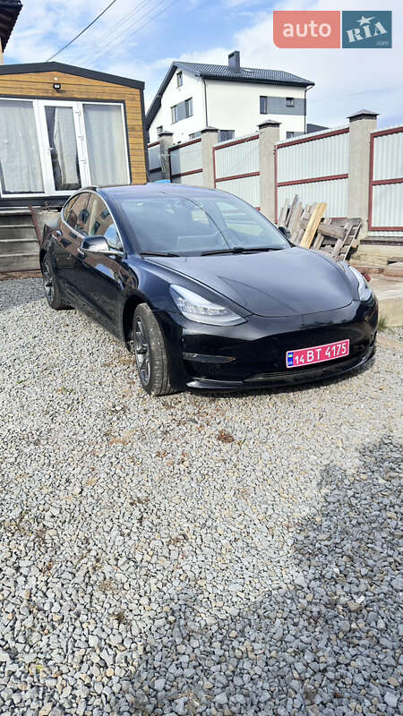 Седан Tesla Model 3 2018 в Чернигове фото 4 Седан Tesla Model 3 2018 в Чернигове