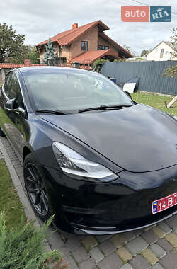 Седан Tesla Model 3 2018 в 