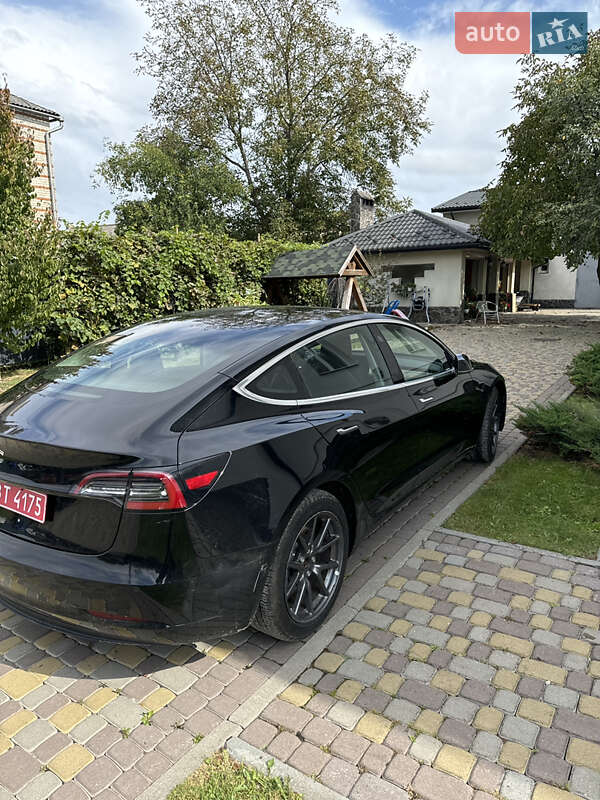 Седан Tesla Model 3 2018 в Чернигове фото 11 Седан Tesla Model 3 2018 в Чернигове