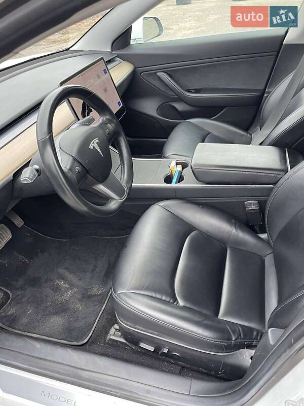 Седан Tesla Model 3 2018 в Харькове
