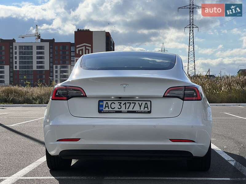 Седан Tesla Model 3 2022 в Луцке фото 34 Седан Tesla Model 3 2022 в Луцке