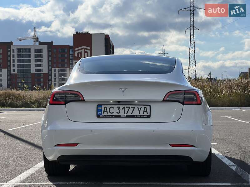 Седан Tesla Model 3 2022 в Луцке фото 2 Седан Tesla Model 3 2022 в Луцке